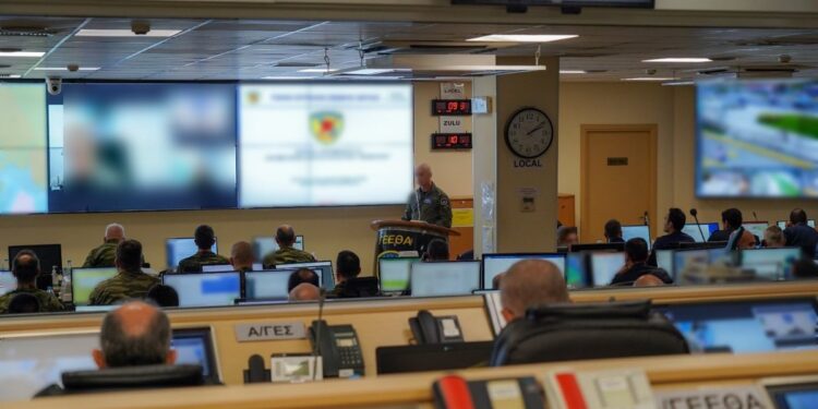 THORAX: Υπεγράφη η σύμβαση για το νέο σύστημα τεχνητής νοημοσύνης και διαχείρισης μάχης του ΓΕΕΘΑ – Προϋπολογισμός €48,95 εκατ