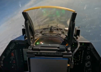 Η Τουρκία ενσωματώνει Tablet σε F-16 για τον χειρισμό τουρκικής κατασκευής όπλων – Ενίσχυση απεξάρτησης από ξένες αγορές και λογισμικά