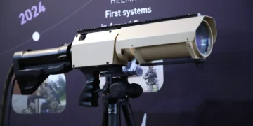 Η γαλλική εταιρεία CILAS παρουσιάζει το πρωτότυπο τουφέκιο λέιζερ για αντιμετώπιση μη επανδρωμένων απειλών