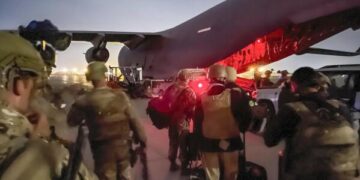 Οι ΗΠΑ επιστρέφουν στο Αφγανιστάν – Κλιμάκιο της CIA υπό τον αναπληρωτή διευθυντή Μάικλ Έλις μαζί με μεταγωγικά C-17 αναπτύσσονται ξανά στην βάση Μπαγκράμ