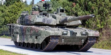 Νότια Κορέα εξάγει θωράκιση για το Τουρκικό άρμα Altay – Η Samyang Comtech προμηθευτής κεραμικής θωράκισης