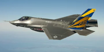 F-55: Το νέο δικινητήριο μαχητικό αεροσκάφος εξέλιξη του F-35 που επιθυμεί ο Trump