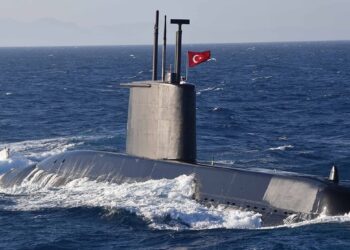 Ο Αρχηγός του Τουρκικού Ναυτικού αποκαλύπτει σχέδια για υποβρύχια MİLDEN και κατασκευή πυρηνοκίνητων υποβρυχίων