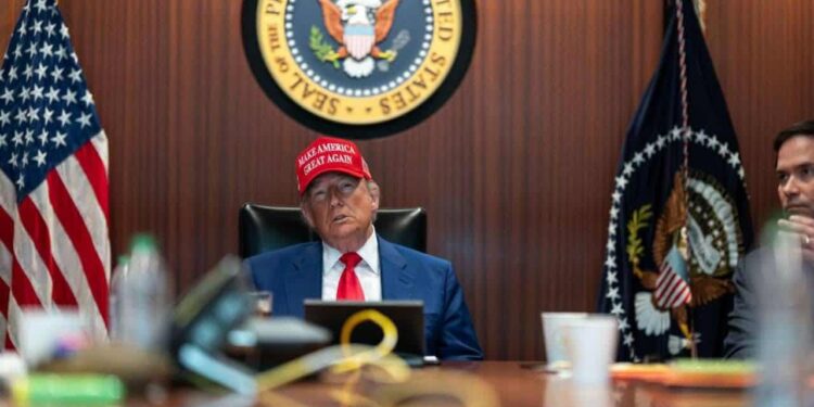 Die Welt: Θεαματική επίδειξη ισχύος – Πώς προετοιμάζεται ο αμερικανικός στρατός για τον πόλεμο