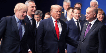 Συνάντηση Ερντογάν – Τραμπ στη Χάγη: Εκεχειρία Ισραήλ–Ιράν, συνεργασία στην αμυντική βιομηχανία και διμερές εμπόριο 100 δις δολαρίων