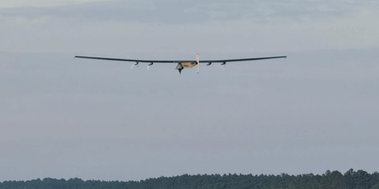 Το Ναυτικό των ΗΠΑ δοκιμάζει το UAV Skydweller που κινείται με ενέργεια από τον ήλιο μεγάλης εμβέλειας για αποστολές ISR