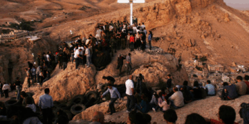 Die Welt: Τώρα εμείς οι Χριστιανοί πρέπει να πάρουμε την ασφάλειά μας στα χέρια μας