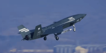 Kızılelma UCAV: Παγκόσμια πρωτοπορία για την Τουρκία που δοκιμάζει για πρώτη φορά BVR αερομαχία με μη επανδρωμένο μαχητικό