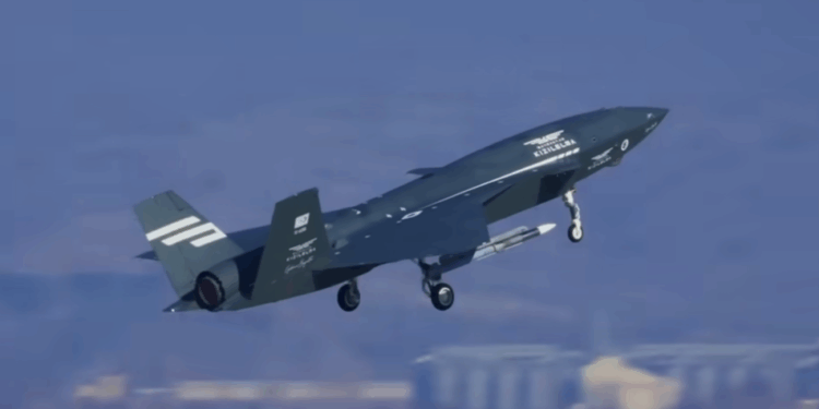 Kızılelma UCAV: Παγκόσμια πρωτοπορία για την Τουρκία που δοκιμάζει για πρώτη φορά BVR αερομαχία με μη επανδρωμένο μαχητικό