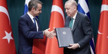 Συνάντηση Μητσοτάκη Ερντογάν, πολιτικός οπαδισμός και το ”γκρι” στην πολιτική