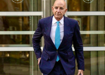 Πέτρος Τασιός: Τομ Μπάρακ – Η ντροπή της αμερικανικής διπλωματίας