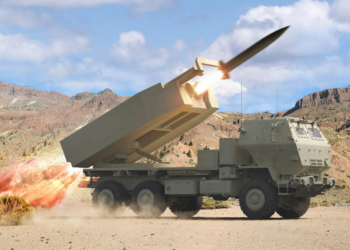 ATACMS και PrSM σε Ιράν: Πώς το Αμερικανικό Πυροβολικό εξουδετέρωσε το Ιρανικό Ναυτικό και άλλαξε τους κανόνες της σύγχρονης ναυτικής κρούσης