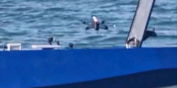 Ελληνικά FPV DRONE εκτοξεύονται από ελληνικά USV – Κάθετες αλλαγές για Ναυτικό και ρόλος συνεργασίας Resilience Tech με Trygons