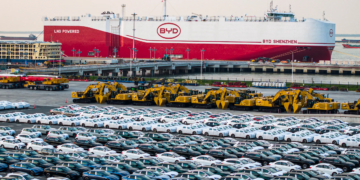 NYT: Ο πόλεμος στο Ιράν πλήττει την Κινεζική Οικονομία: Καταστροφή αγοράς ακινήτων, εργατικές διαμαρτυρίες, επιβράδυνση ανάπτυξης και ενεργειακή εξάρτηση από ΗΠΑ