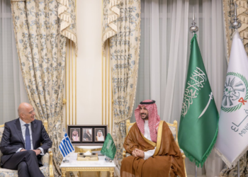 Γεωπολιτική αναβάθμιση της χώρας στα Αραβικά Κράτη – Ταξίδια Δένδια σε ΗΑΕ, Κατάρ και Σαουδική Αραβία